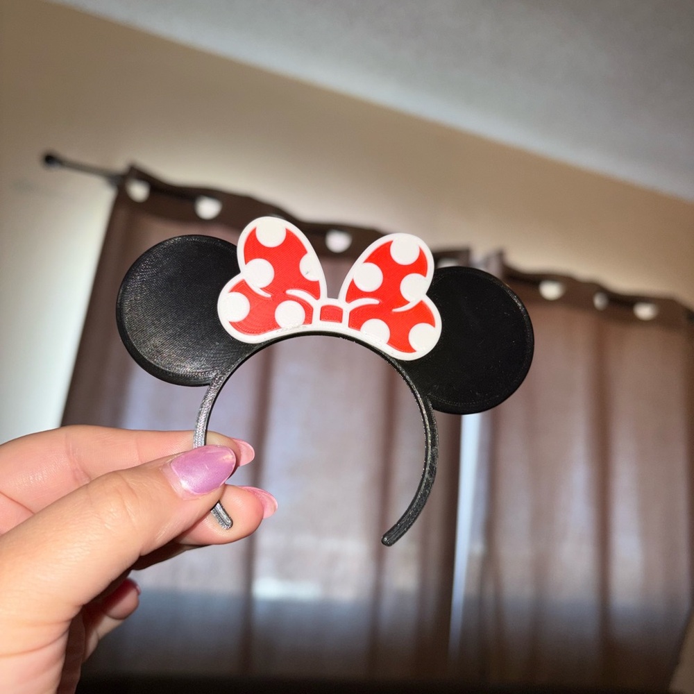 Labubu Minnie Mouse ears